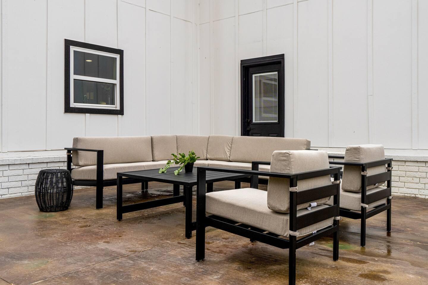 Outdoor patio set - Sectional set with 2 lounge chairs